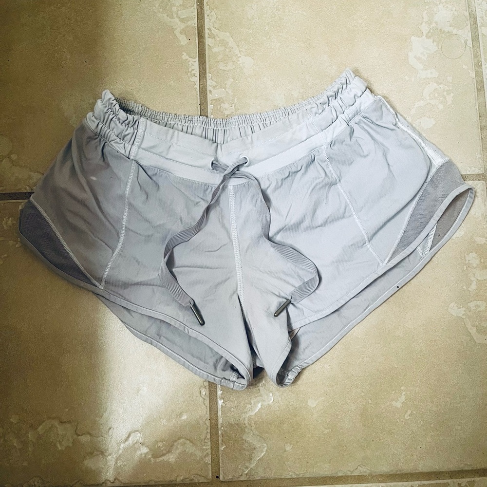 Lululemon Hotty Hot Short Size 2